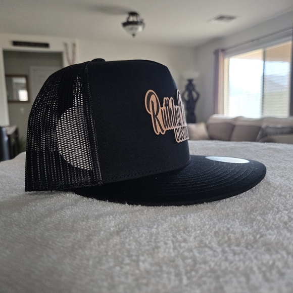 RUTHLESS OUTLAWZ CUSTOMS  LEATHER PATCH  CAP.      (5 PANEL  FLAT CAP) - Picture 5 of 10